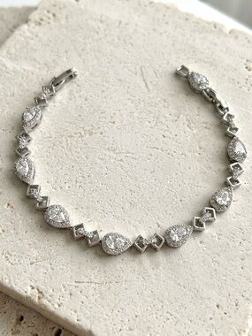 Platinum Plated Teardrop Cubic Zirconia Silver Tone Bracelet | Elegant Jewelry